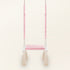 Balançoire enfant planche bois et velours rose, vue de face avec coussin d'assise matelassé